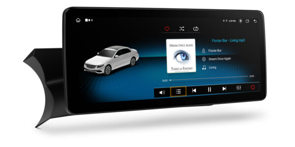 Mercedes-Benz | Android / iPhone | Octa-core | 4GB RAM & 64GB ROM | Integriertes 4G LTE | QLM2245M12C45L